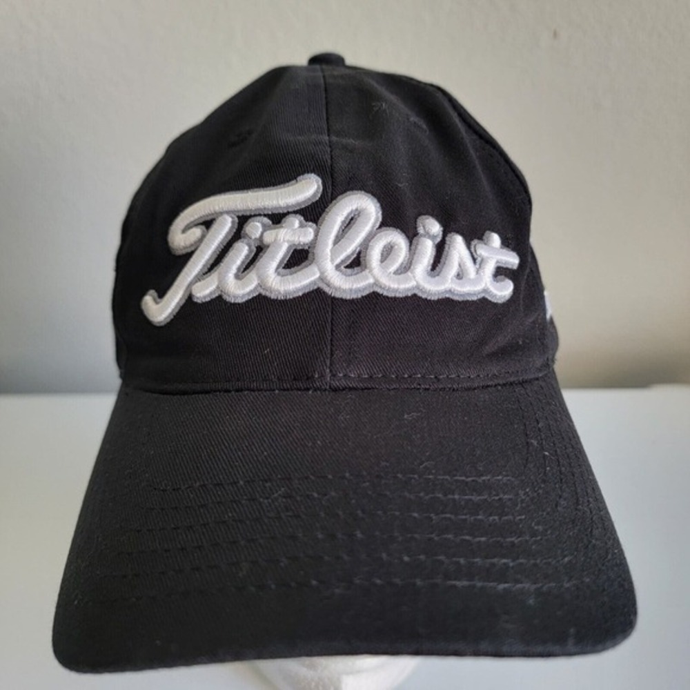 Titleist FootJoy FJ Golf Strapback Hat Cap‎ Logo Black Silver Adjustable Men